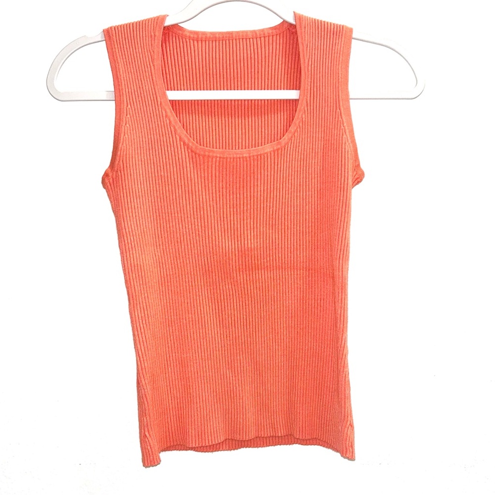 ☀️Ribbed Coral Tank